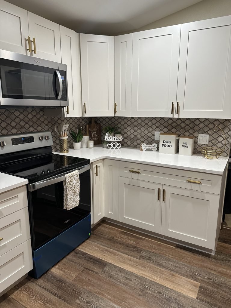 White Kitchen Cabinets in Remodeled Kitchen | Gallery Showcase